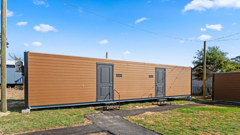 2-web-or-mls-16163Carole.Aryeo-3